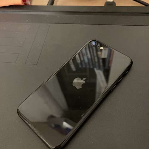 iPhone SE 2 黑色 128GB 有 Apple Care+
