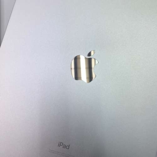 9成半新 行貨 銀色 APPLE IPAD PRO 11 4G＋WI-FI 256GB 全套有盒 保養2021年01月03日