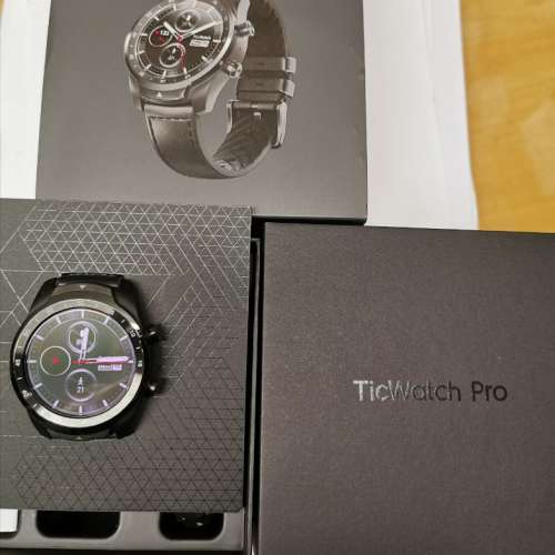 Ticwatch Pro 有單, 全套行貨 90％新, 小用換了新機