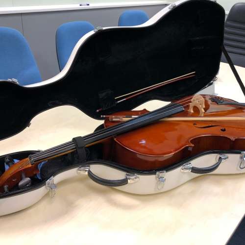 大提琴連盒出售，合初學（standard size, 非小朋友size)