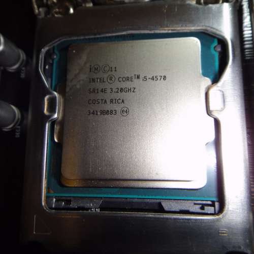 Intel® Core™ i5-4570 3.2GHz 連主版 GA-B85M-D2V Socket 1150