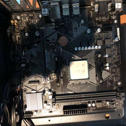 AMD RYZEN 5 3600 + ASUS B450M K