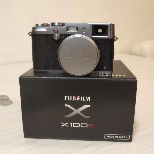 Fujifilm X100S 銀黑色