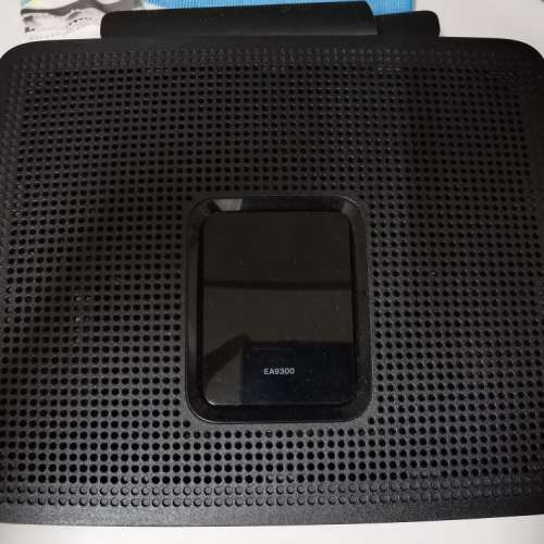 Linksys EA9300 AC4000 wifi router, 95% new