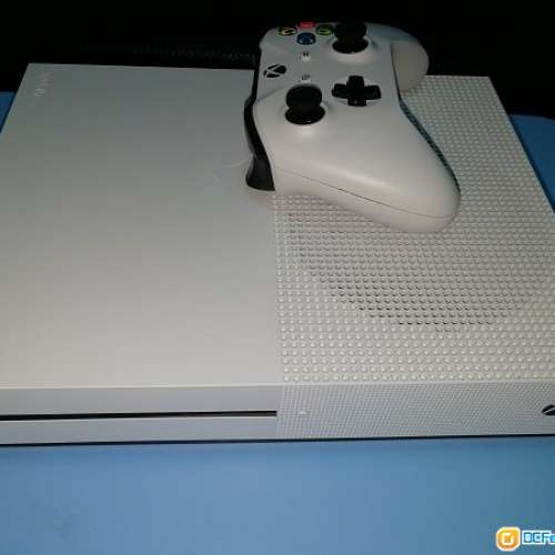 Xbox one s 1tb slim 主機加手制