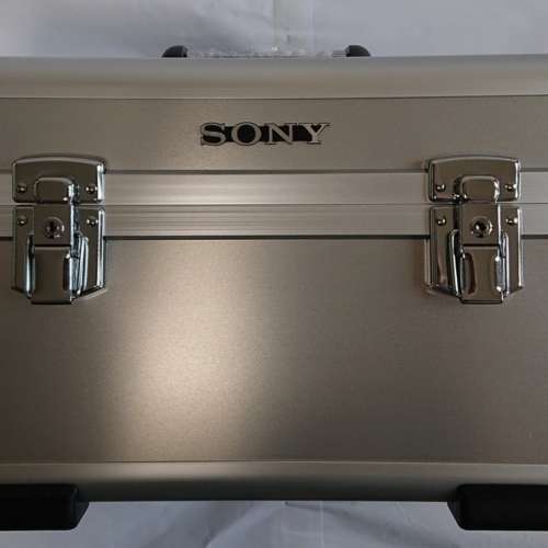 Sony LCH-TRV900 hard carrying case 鋁箱 (全新)