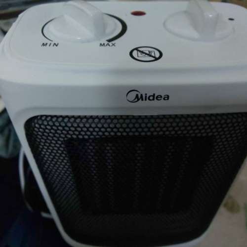 Midea 暖風機