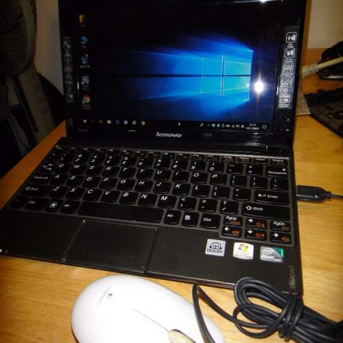 Lenovo IdeaPad S10-3 10.1吋手提電腦 已換SSD及升級windows10 Home