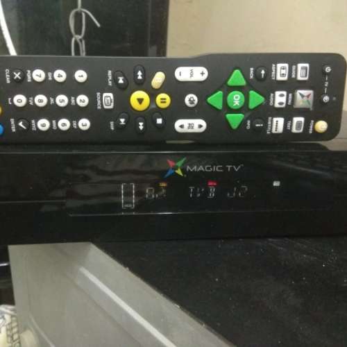 出售二手 Magic TV 3600D 跟原裝遙控器及代用火牛 已昇級1Tb 內置硬碟