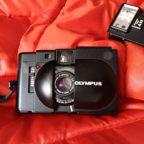 Olympus XA 連 A11 閃燈已用 film實試 100% work