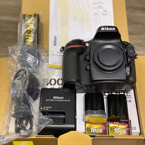 Nikon D800E (有單,有盒) + 16GB CF card x2 + 原廠電x 2