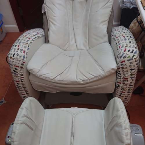 Osim Uyoyo 按摩椅 Massaging Chair OS-7700