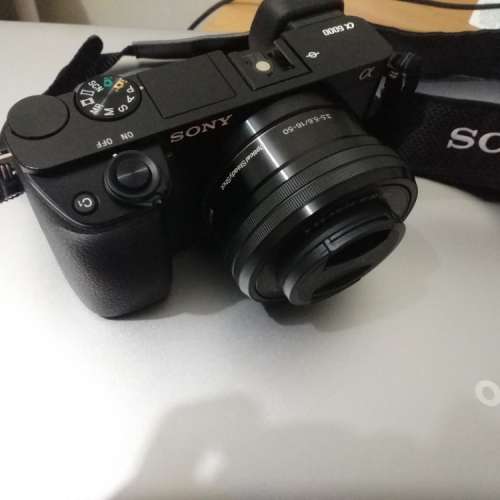 Sony A6000 連 Kit Len (16-50mm)