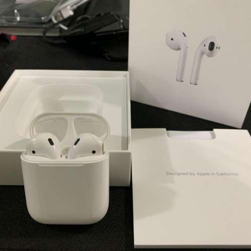 Apple Airpods 1代