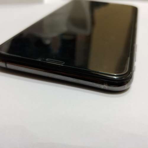 極新98新行貨,黑色IPhone xs max 512gb openline,有盒有配件,送套