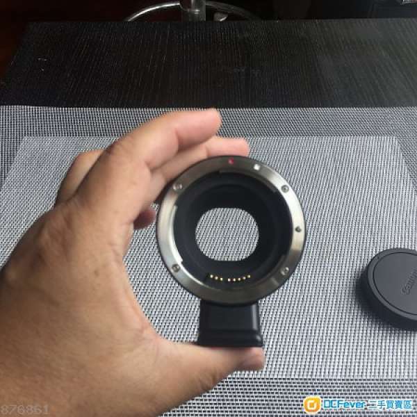 98%新原廠帶腳架座 Canon EF-M Lens adapter 轉接環  for Canon M M2 M3 M5 M6 M100