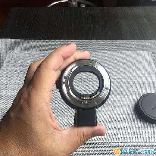 98%新原廠帶腳架座 Canon EF-M Lens adapter 轉接環  for Canon M M2 M3 M5 M6 M100