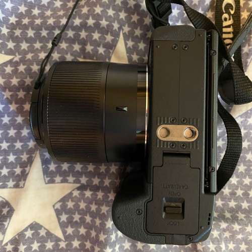 90% New Canon Powershot G3X 24-600mm f2.8-f5.6