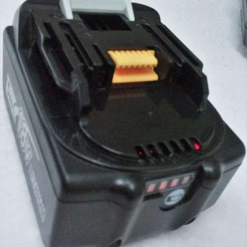 Makita 牧田   18V 5A   12V5A     電池 Battery 沖電器 Charger