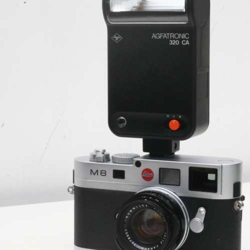 Agfa Agfatronic 320 CA (手動鏡專用閃光燈 )輕盈好力，具燈頭調整功能，收藏實用兩...