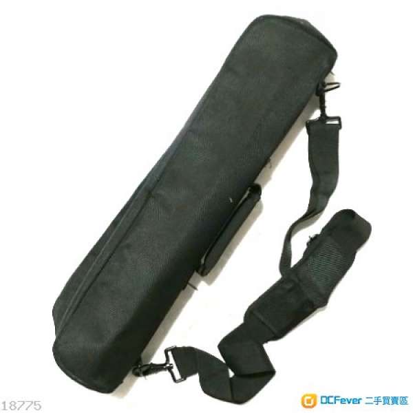 脚架袋 Tripod Bag (有海綿料, 算幾下厚, 可放47cm長脚架)