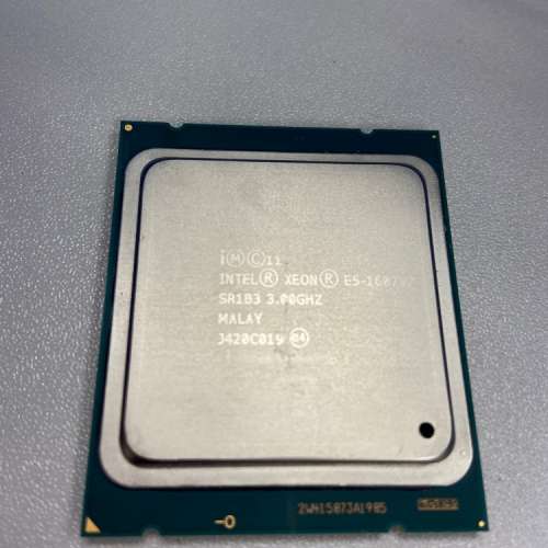 E5-1607v2 CPU