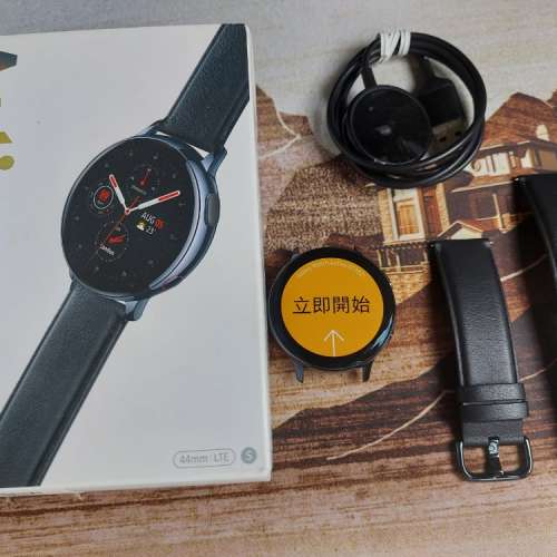 Galaxy watch Active 2 黑色 不鏽鋼 LTE 9成新 行貨