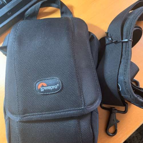 Lowepro Slim lens pouch 75AW