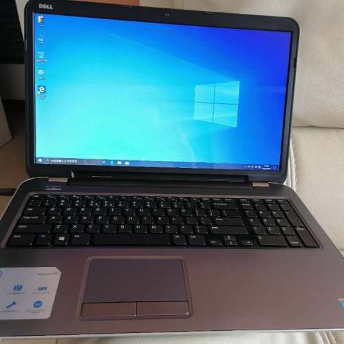 超級新 戴爾Dell Inspiron 17R獨顯 i7  8G 1000G 17.3吋手提電腦，正版WIN 10