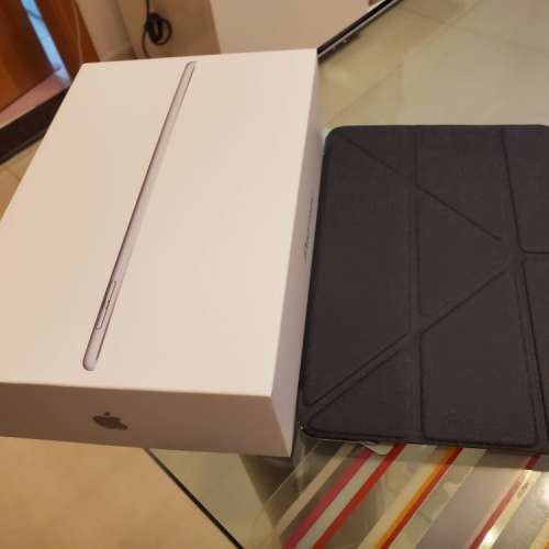 99%新 Apple iPad mini 5 2019 wifi silver 銀色 64gb 連 Logitec crayon 有保購於...