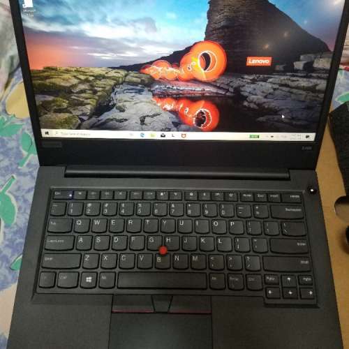Lenovo ThinkPad E495  20NES04F00 接近全新