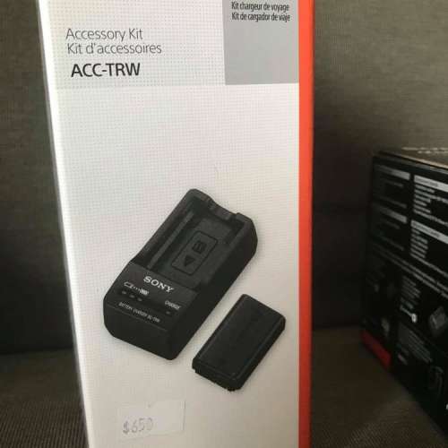 Sony a6400 行貨 99% New (body only) + smallrig mount + ACC TRW原裝叉機