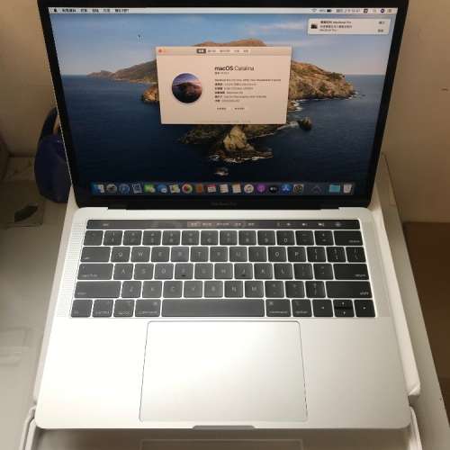 99%New US Macbook Pro 13" 2019 256GB+8GB 1.4GHz i5 Touch Bar SV,保到23-1-2021