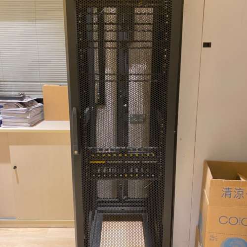 42U Server 櫃 (For Network)