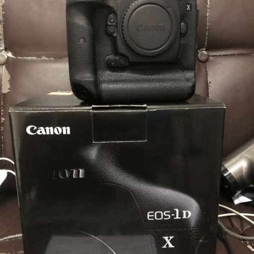 新淨 行貨全套有盒 Canon 1DX 快門次數少