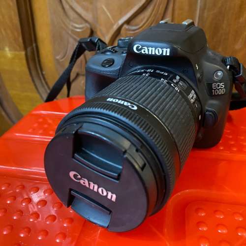 Canon 100D With Kit