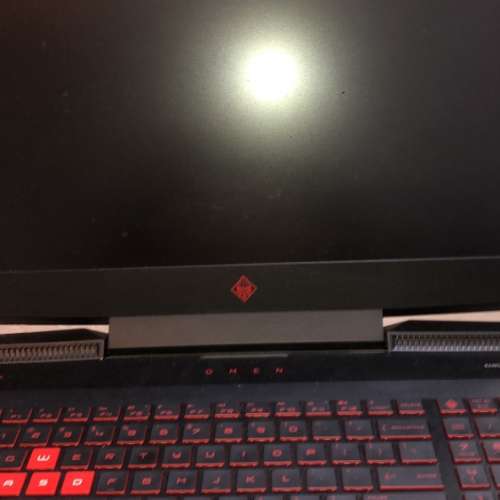 HP Omen 17啦電競電腦