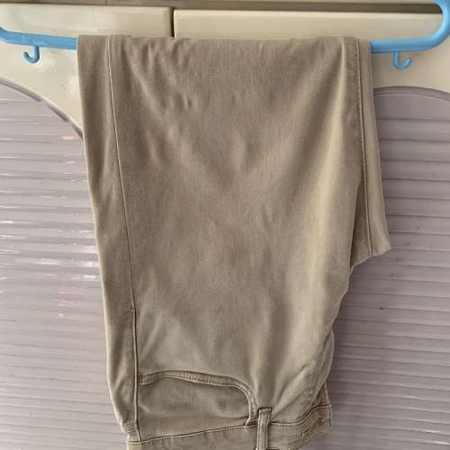 (二手) Uniqlo EZY 淺啡色長褲 M Size 中碼 170/80A