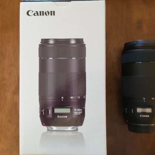 全新未用過Canon輕巧遠攝鏡頭EF 70-300mm f/4-5.6 IS II USM！