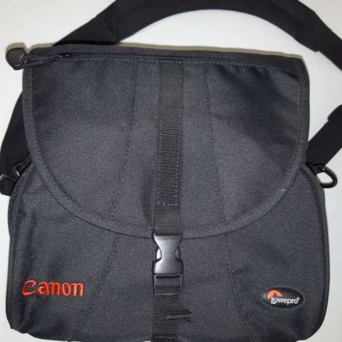 Lowepro & Canon EX 180,   斜孭 相機袋 95%新