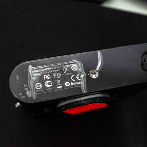 Leica M9-P black paint