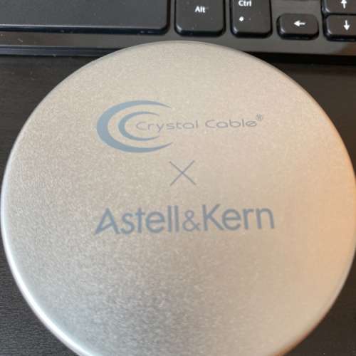 Ak x crystal cable
