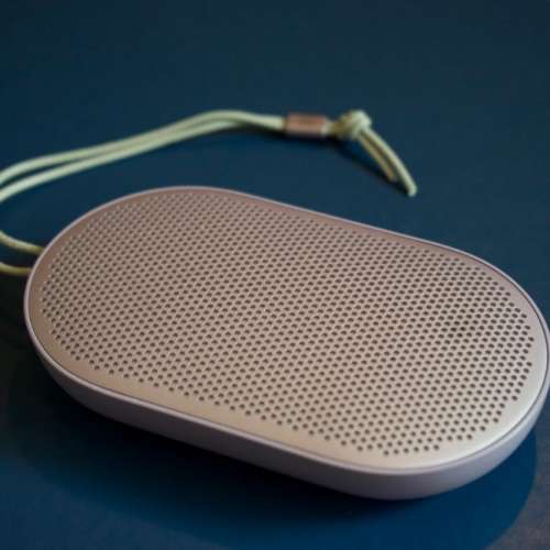B&O P2 Bluetooth Speaker (not iPhone iPad Bose Apple KEF)