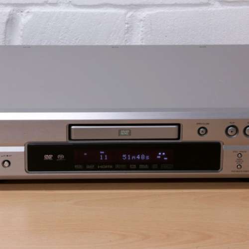 DENON DVD-2910 SACD、CD , DVD  Player (不讀碟) ！