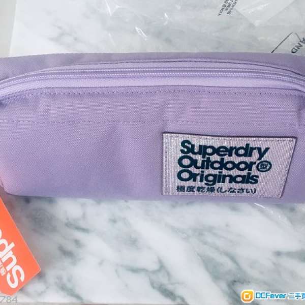 Superdry 萬用袋一個 全新