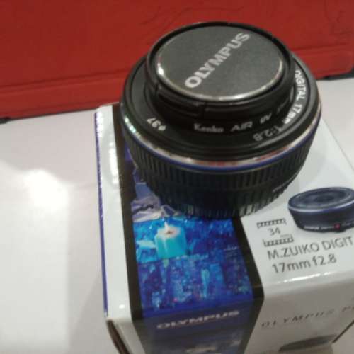 Olympus 17mm f/2.8 + filter =HKD500