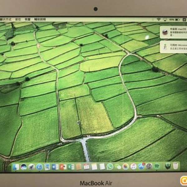 11" MacBook Air (11-inch, Mid 2011) 螢幕有一條死線