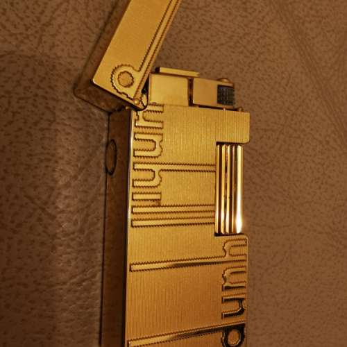 99% new Dunhill Lighter - Rollagas Gold Plated Signature Classic Cigarette Flame