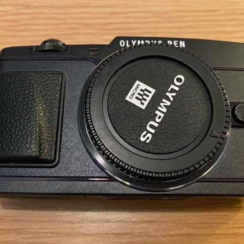 Olympus Pen E-P5 black body