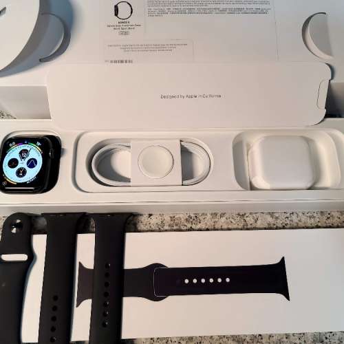 Apple Watch Series 5 GPS 44mm Space Gray 太空灰色 行貨 WIFI
